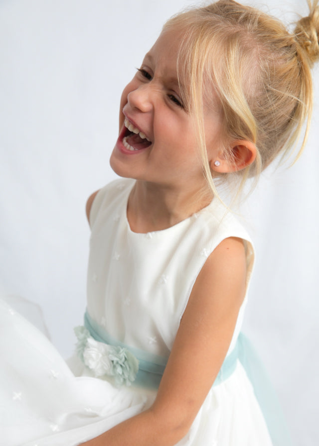 Сукня для дівчинки кремова з м’ятним поясом